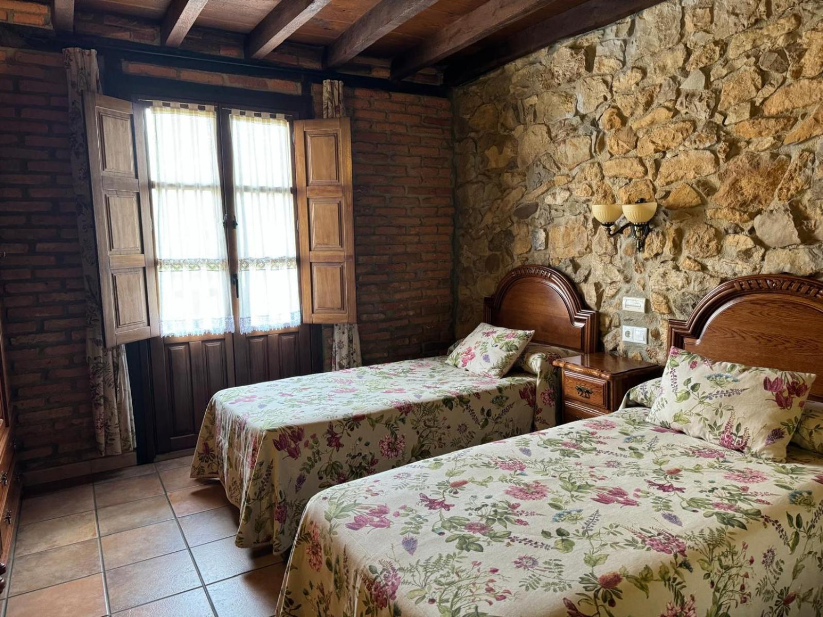 مبيت وإفطار La Venta De Quijas المظهر الخارجي الصورة